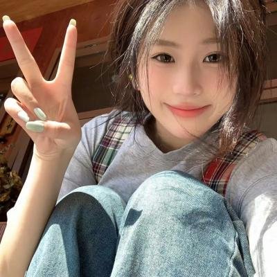 娘娘是个娇气包，得宠着